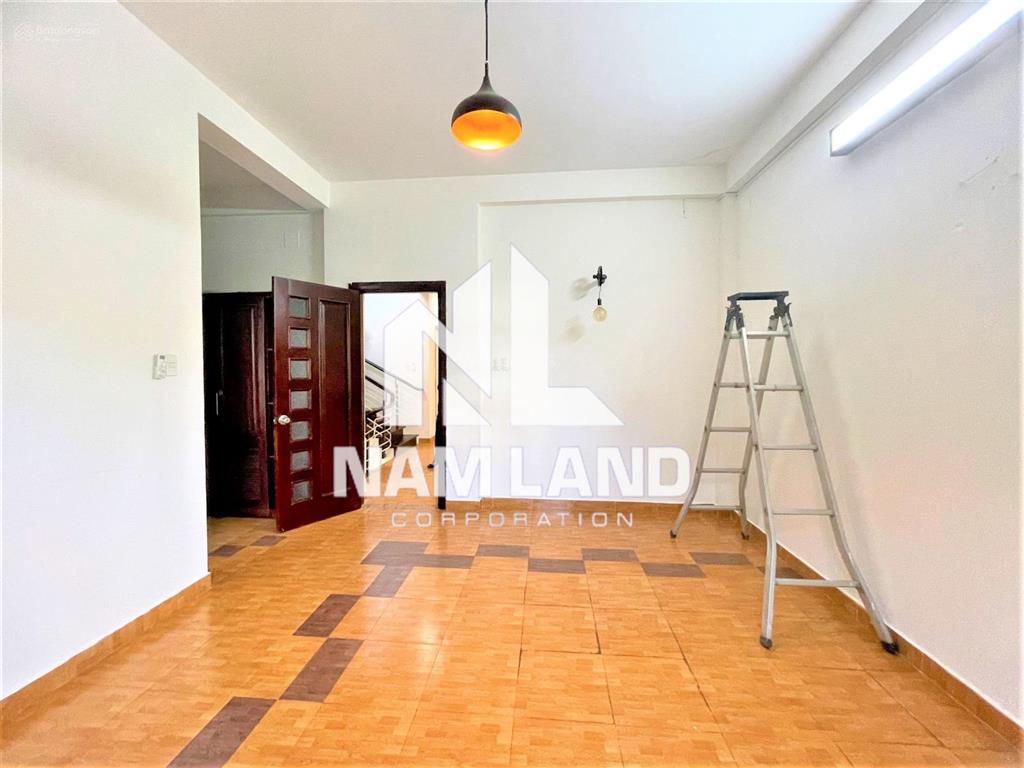 Cho thuê nhà view công viên gần sông sài gòn có bảo vệ 24/24 ngay trần não đi vào 100m để ở, vp cty
