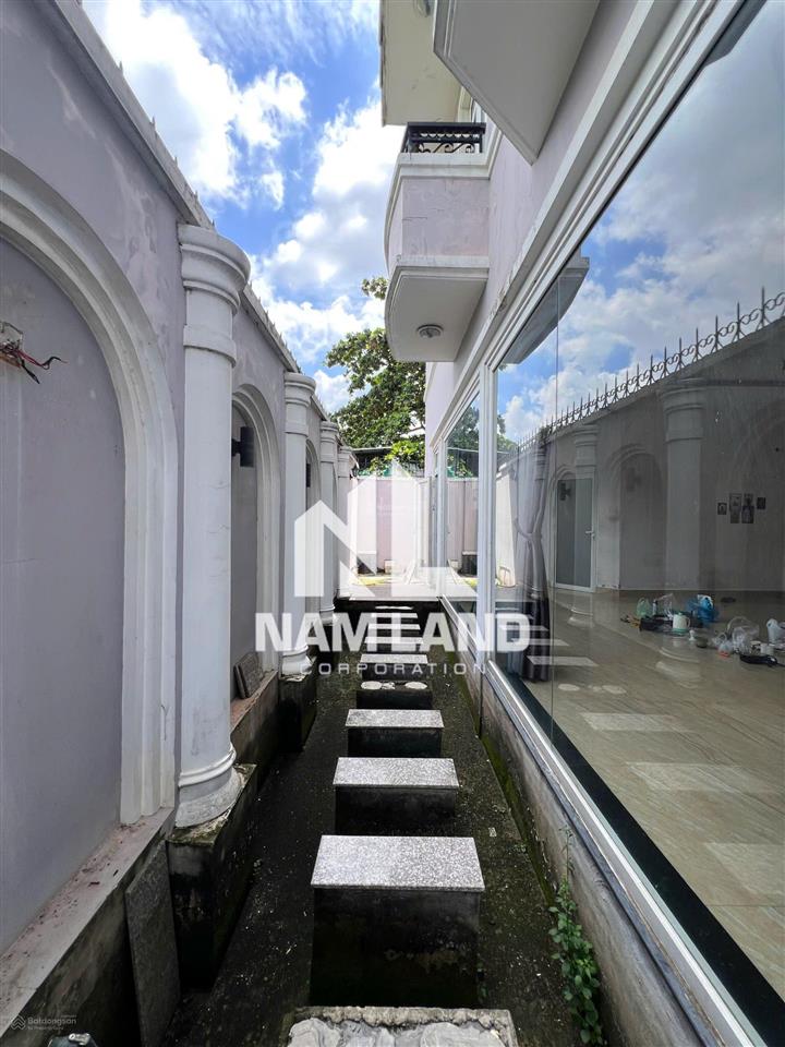 Cho thuê nhà gần công viên khu dân cư gia hòa, phước long b diện tích 8x26m gara, sân, 4 tầng 6pn