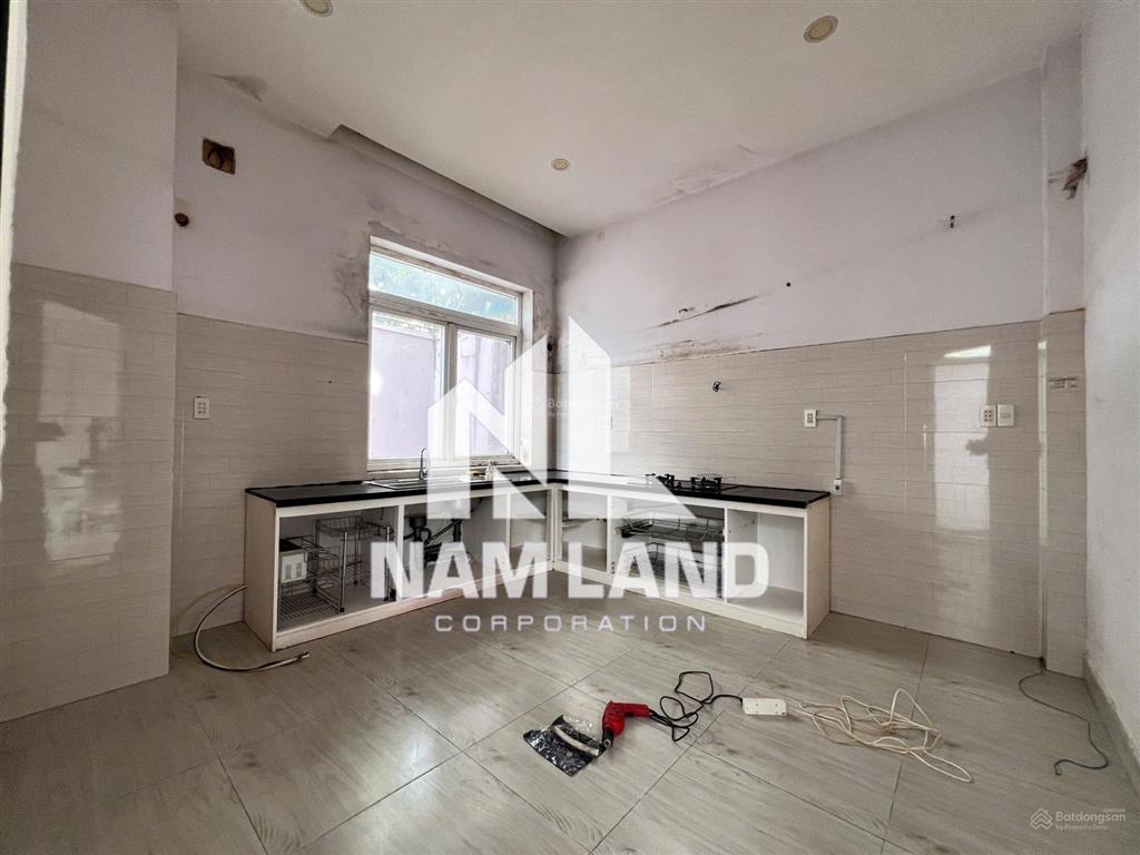 Cho thuê nhà gần công viên khu dân cư gia hòa, phước long b diện tích 8x26m gara, sân, 4 tầng 6pn