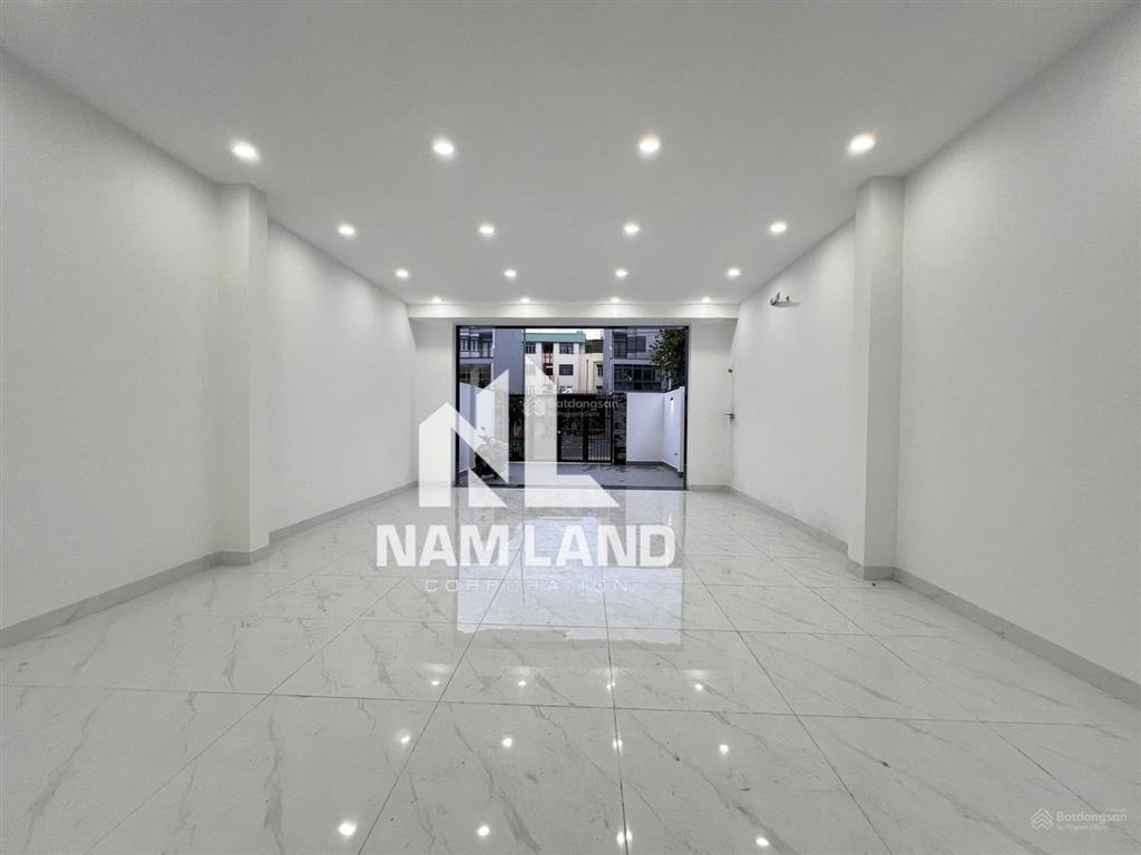 Cho thuê nhà khu nam long gần đường liên phường, đỗ xuân hợp ngang 7m để làm văn phòng công ty ở gđ