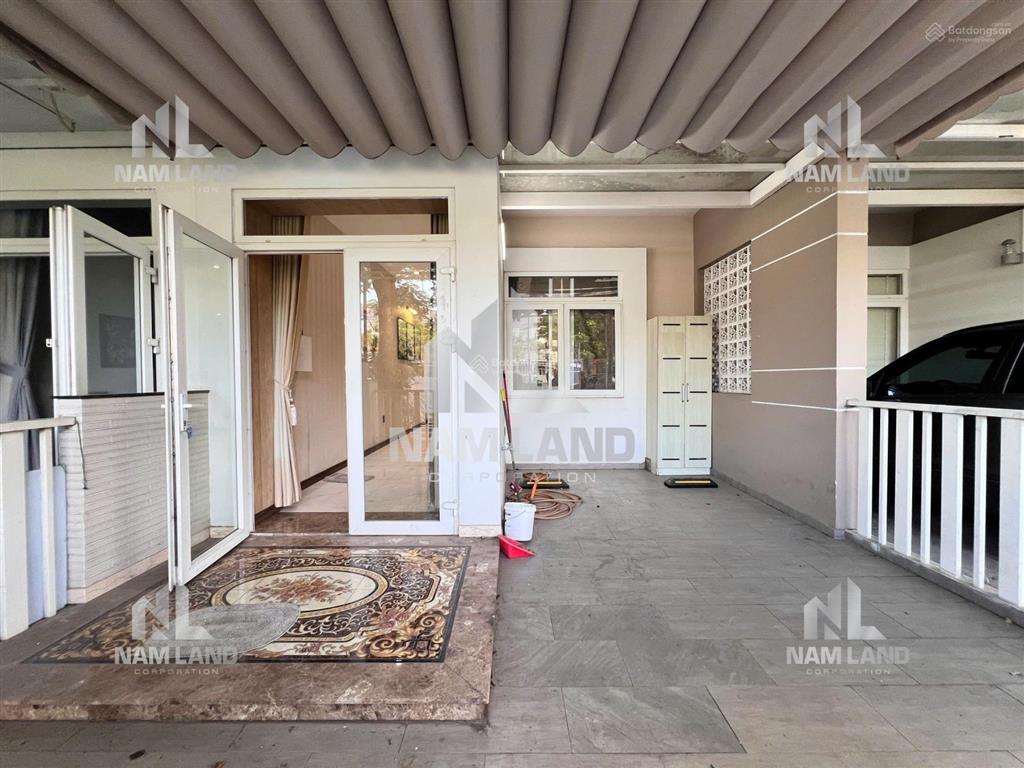 Cho thuê nhà đẹp 3 tầng view công viên ngay đường liên phường khu an ninh yên tĩnh để ở gia đình vp