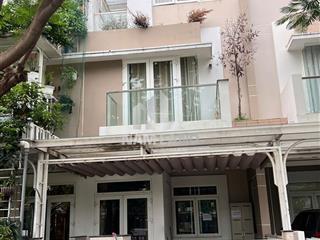 Cho thuê nhà đẹp 3 tầng view công viên ngay đường liên phường khu an ninh yên tĩnh để ở gia đình vp