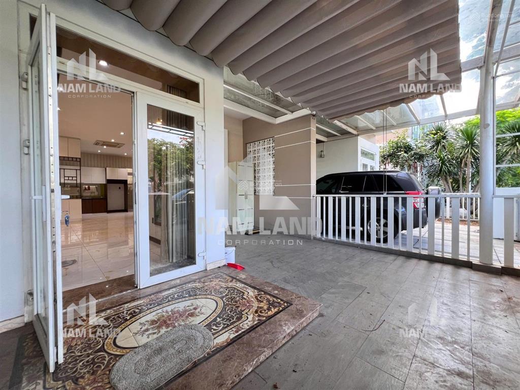 Cho thuê nhà đẹp 3 tầng view công viên ngay đường liên phường khu an ninh yên tĩnh để ở gia đình vp