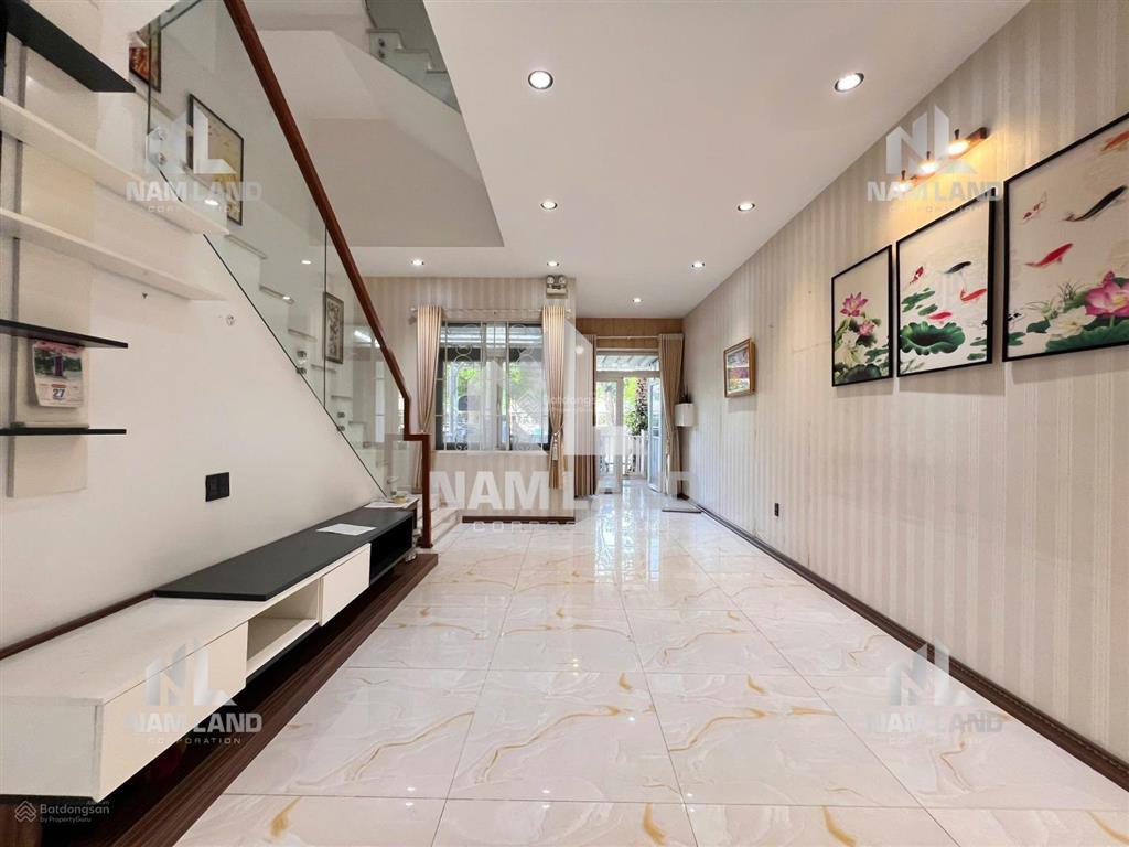 Cho thuê nhà đẹp 3 tầng view công viên ngay đường liên phường khu an ninh yên tĩnh để ở gia đình vp