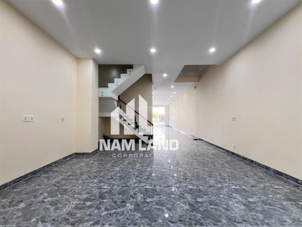 Cho thuê nhà mới xây gần liên phường, phước long b ngang 9m làm văn phòng công ty ở kinh doanh