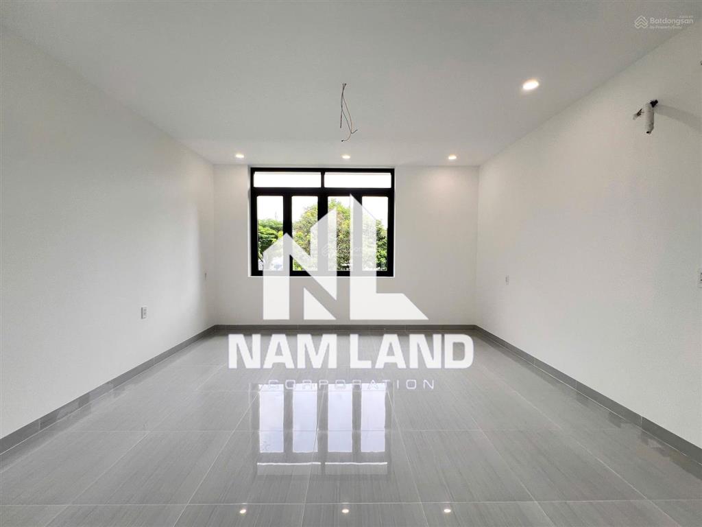 Cho thuê nhà mới 100% căn góc 2 mặt tiền 4 tầng làm văn phòng, ở gia đình gần đường liên phường