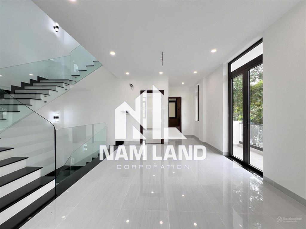 Cho thuê nhà mới 100% căn góc 2 mặt tiền 4 tầng làm văn phòng, ở gia đình gần đường liên phường