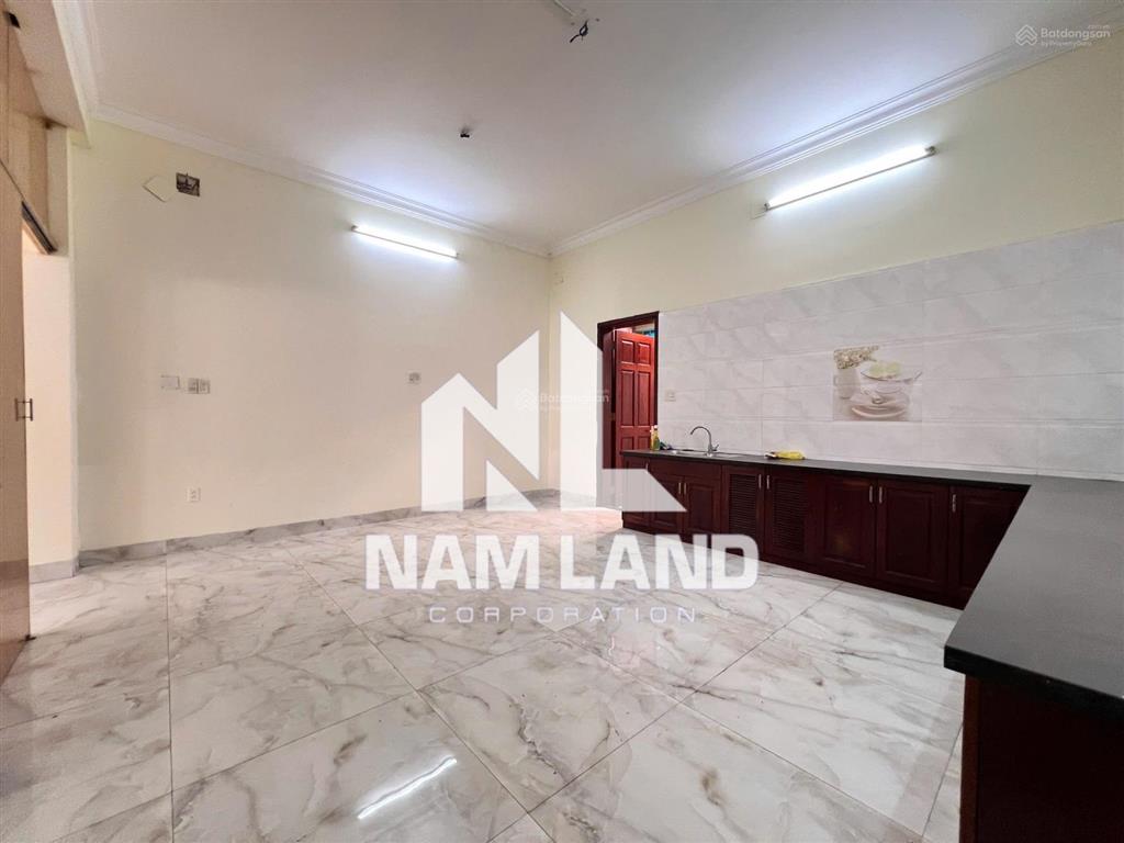 Cho thuê nhà khu dân cư gia hòa 8x28m sân rộng 4 tầng 4 phòng lớn phù hợp để ở gia đình, văn phòng