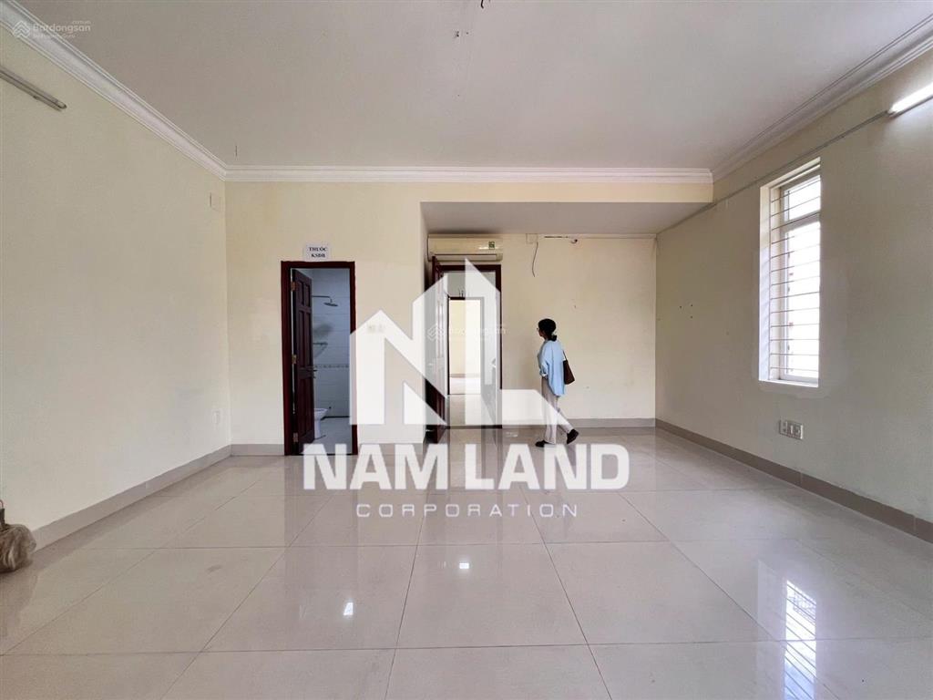 Cho thuê nhà khu dân cư gia hòa 8x28m sân rộng 4 tầng 4 phòng lớn phù hợp để ở gia đình, văn phòng