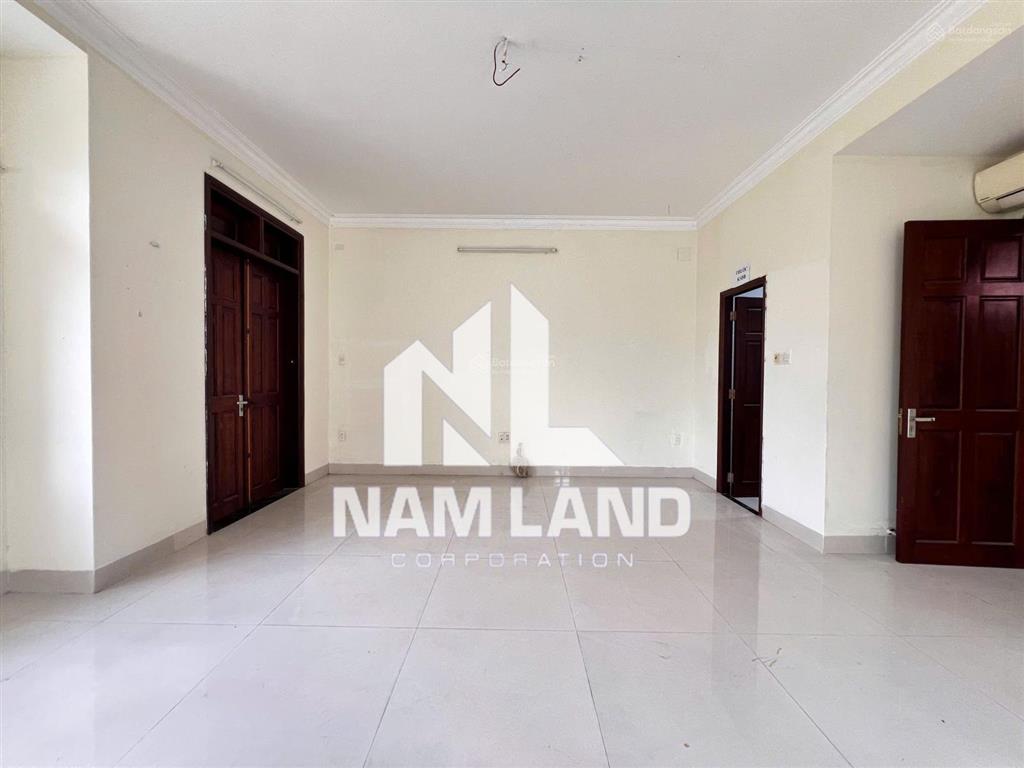 Cho thuê nhà khu dân cư gia hòa 8x28m sân rộng 4 tầng 4 phòng lớn phù hợp để ở gia đình, văn phòng