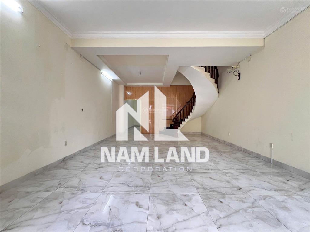 Cho thuê nhà khu dân cư gia hòa 8x28m sân rộng 4 tầng 4 phòng lớn phù hợp để ở gia đình, văn phòng