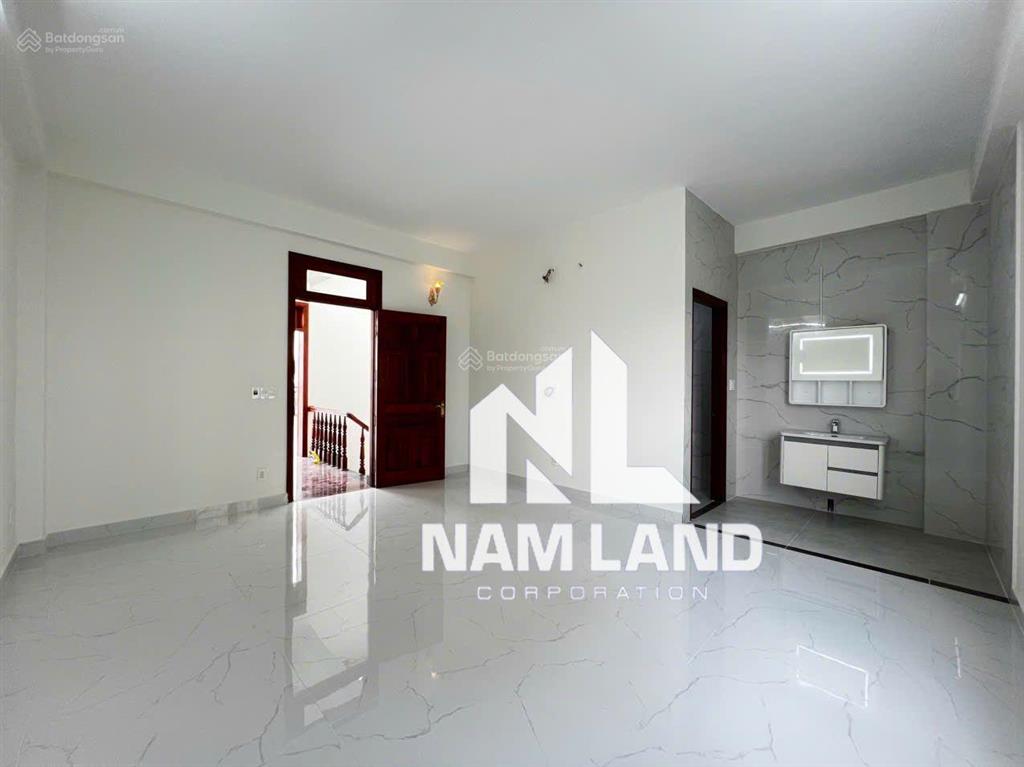 Cho thuê nhà mới xây ngay gần đường liên phường để ởlàm văn phòng công ty chỉ có 20 triệu
