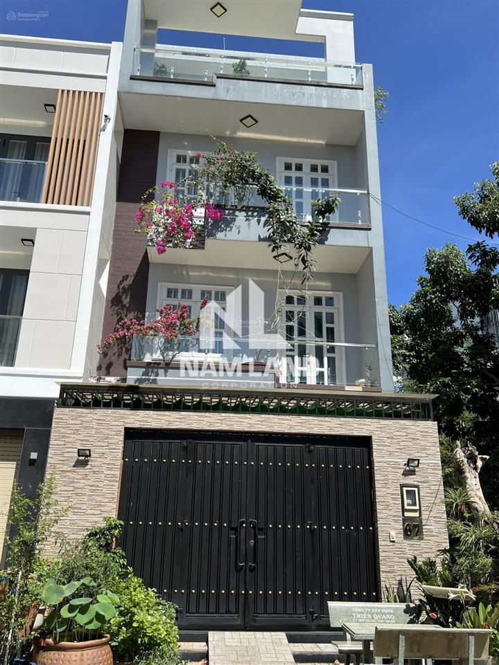 Cho thuê nhà 6 phòng ngủ có nội thất đẹp vừa ởvăn phòng công ty ngay tại nguyễn tuyển quận 2
