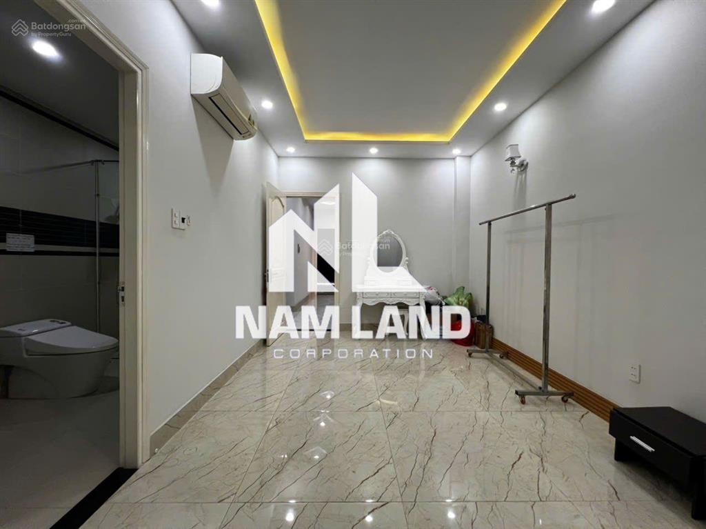 Cho thuê nhà 6 phòng ngủ có nội thất đẹp vừa ởvăn phòng công ty ngay tại nguyễn tuyển quận 2