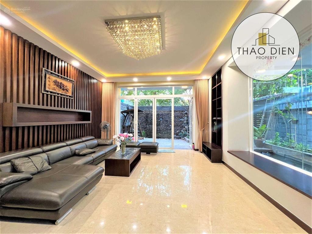 Biệt thự hầm 2 lầu 5 phòng đẹp hiện đại 500m2 gần đảo kim cương, sông sài gòn giá cực rẻ chỉ 65 củ