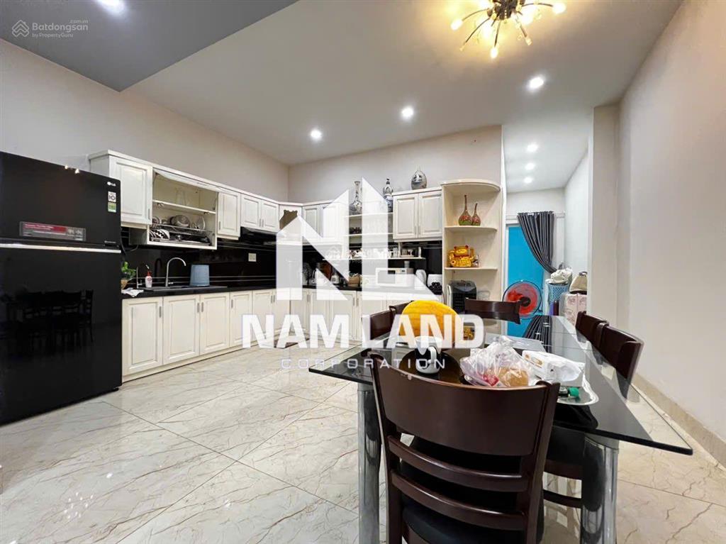 Cho thuê nhà đẹp ngay trung tâm phường bình trưng tây 6 phòng lớn để ởvăn phòng công ty
