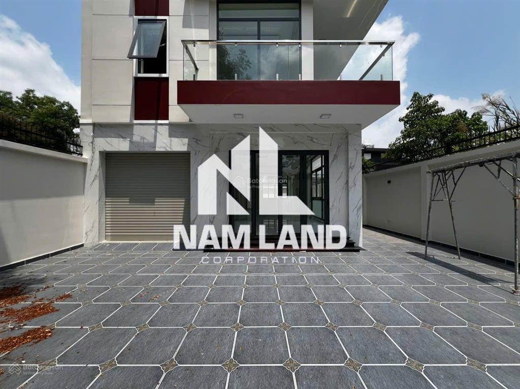 Cho thuê nhà ngang 10m mới xây sân vườn, gara 3 tầng 4 phòng thoáng ngay gần đường liên phường