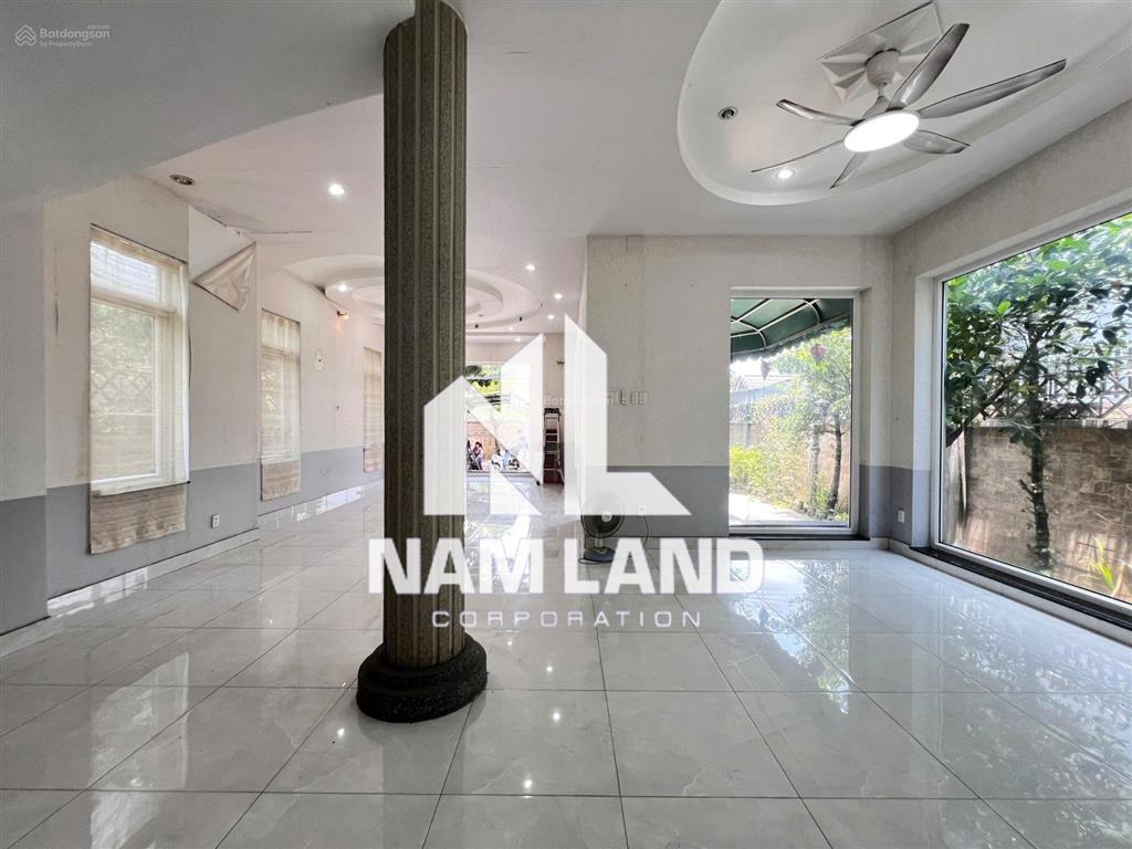 Cho thuê nhà ngang 12m sân vườn 4 tầng 6 phòng để ở, văn phòng công ty tại phú hữu quận 9 chỉ 30tr