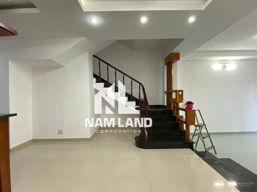 Cho thuê biệt thự khu dân cư sông giồng 3 lầu 4 phòng để ở và làm văn phòng công ty