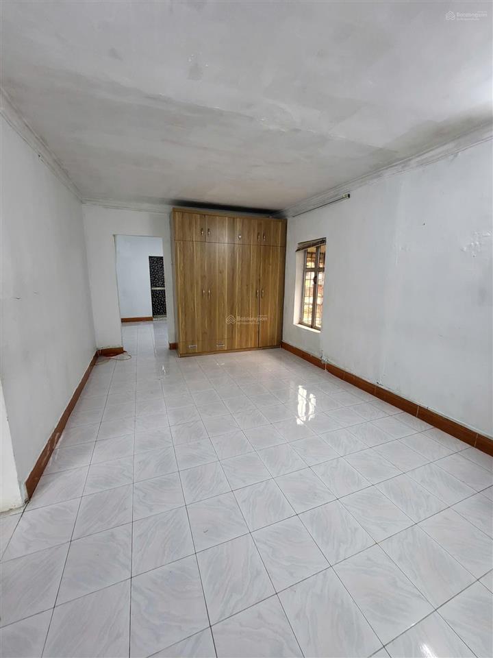 Nhà tập thể b4 ngõ 132 mai dịch chính chủ cho thuê