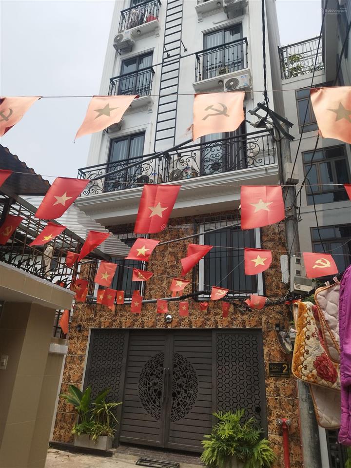 Chính chủ bán nhà ccmn đường hoàng đạo thành quận thanh xuân hà nội. dòng tiền 1.5 tỉ/ năm