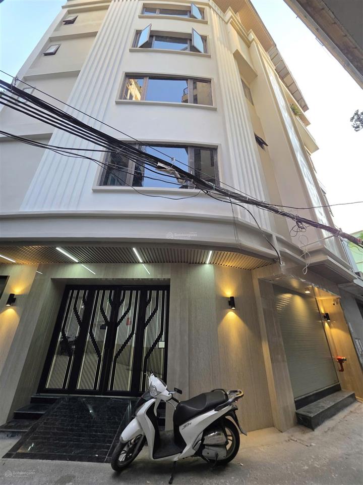 Chính chủ gửi bán nhà quận cầu giấy hà nội. đường nguyễn thị định. dòng tiền 2,3 tỷ/ năm