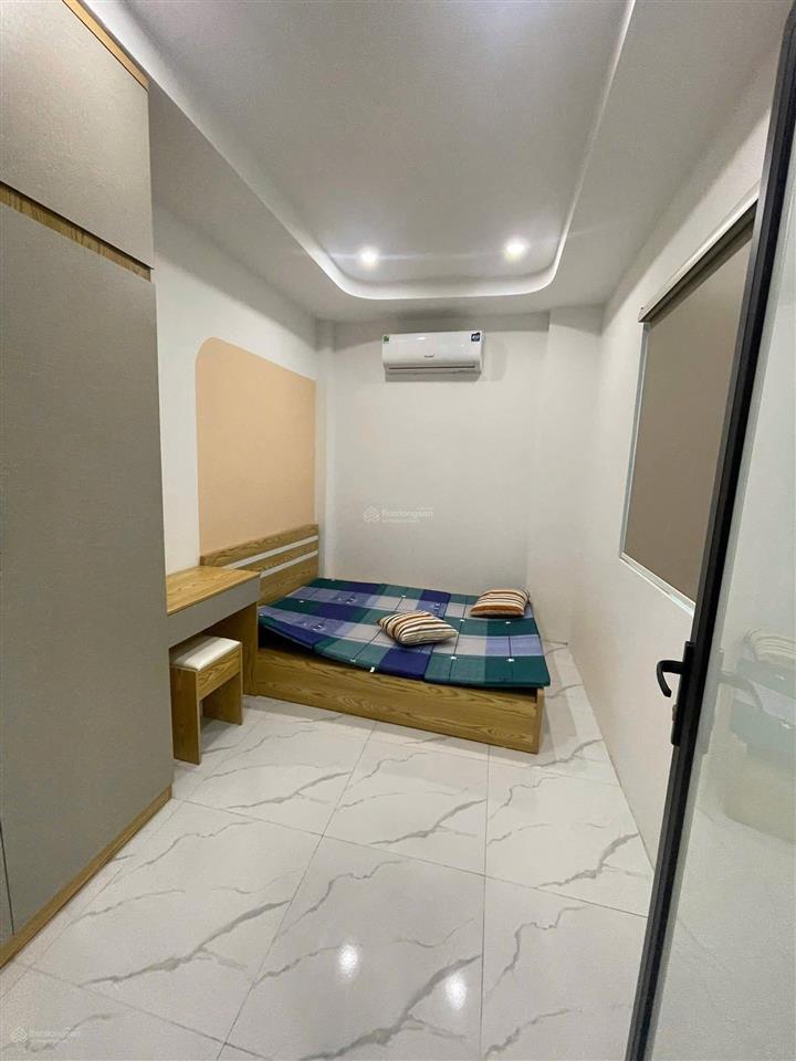 Chính chủ gửi bán bán nhà quận thanh xuân hà nội. phố quan nhân. 123m x 6t thang máy