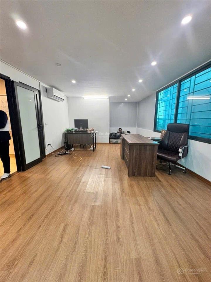 Chính chủ gửi bán nhà mặt phố trần hữu tước quận đống đa hà nội