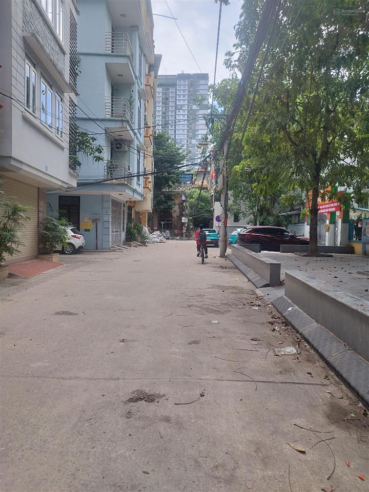 Chính chủ gửi bán tòa nhà dòng tiền quận thanh xuân hà nội. phố khương hạ, bùi xương trạch