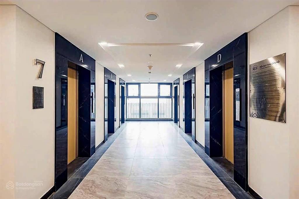 Chính chủ bán căn 4pn132m2 hướng đông nam the wisteria giá 9,3 tỷ,  0989 862 ***