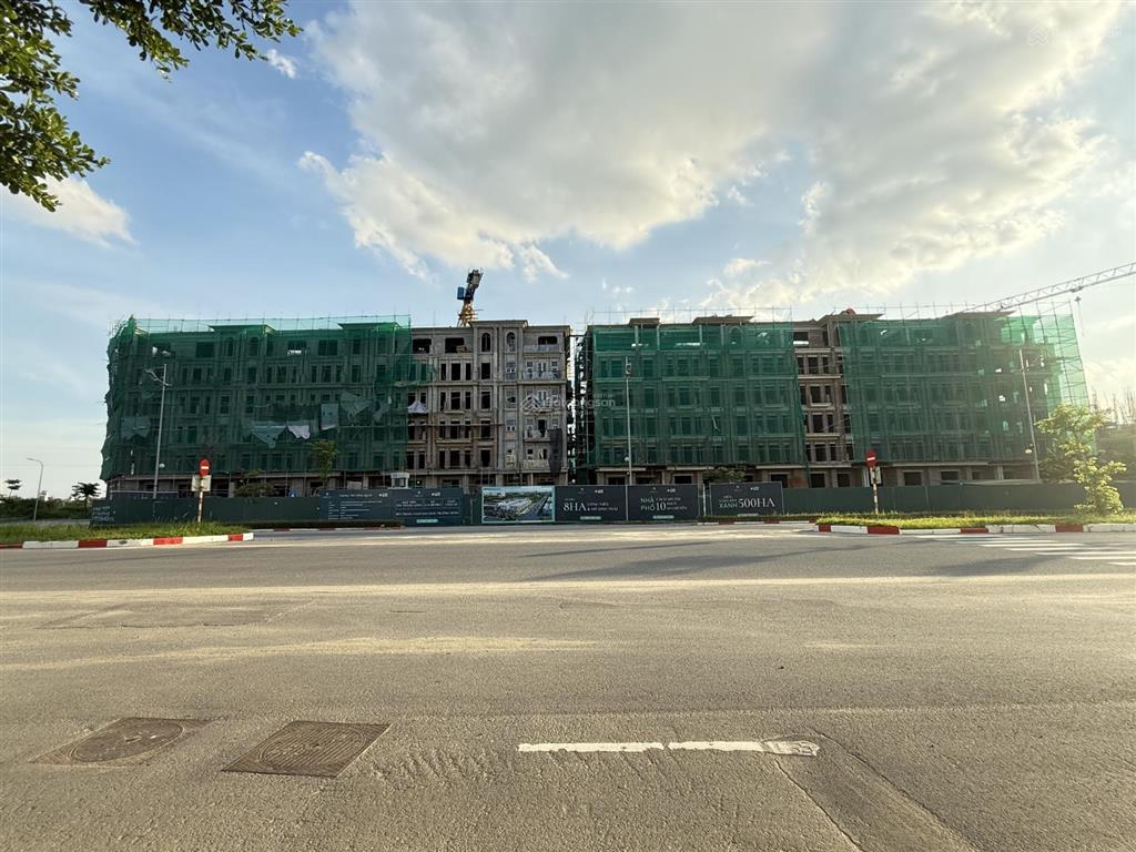 Chính chủ bán căn góc 170m2 giá 62,5 tỷ bao phí,  0989 862 ***