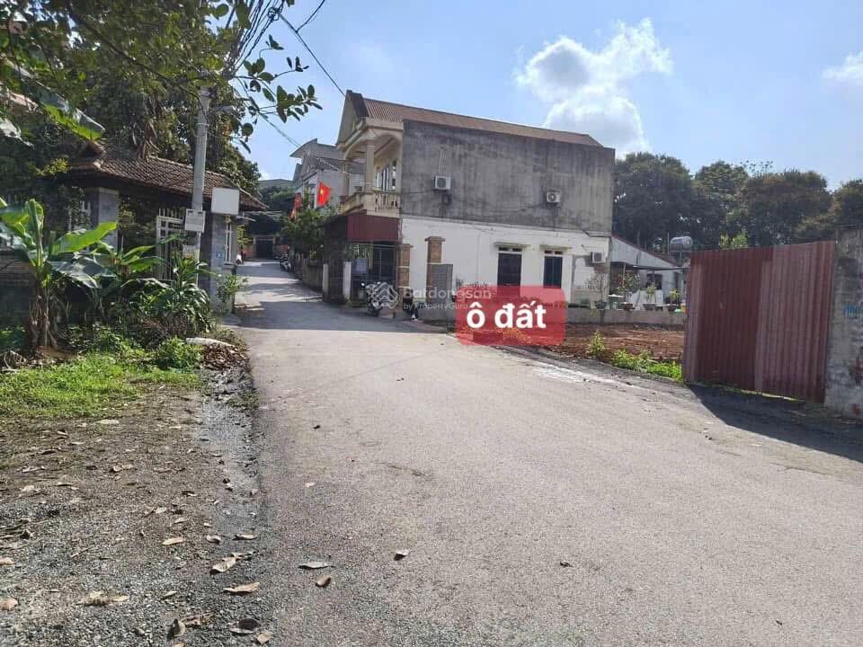 Đất đẹp, nhiều tiện ích bán tại nguyễn tất thành, 2,4 tỷ, 122m2
