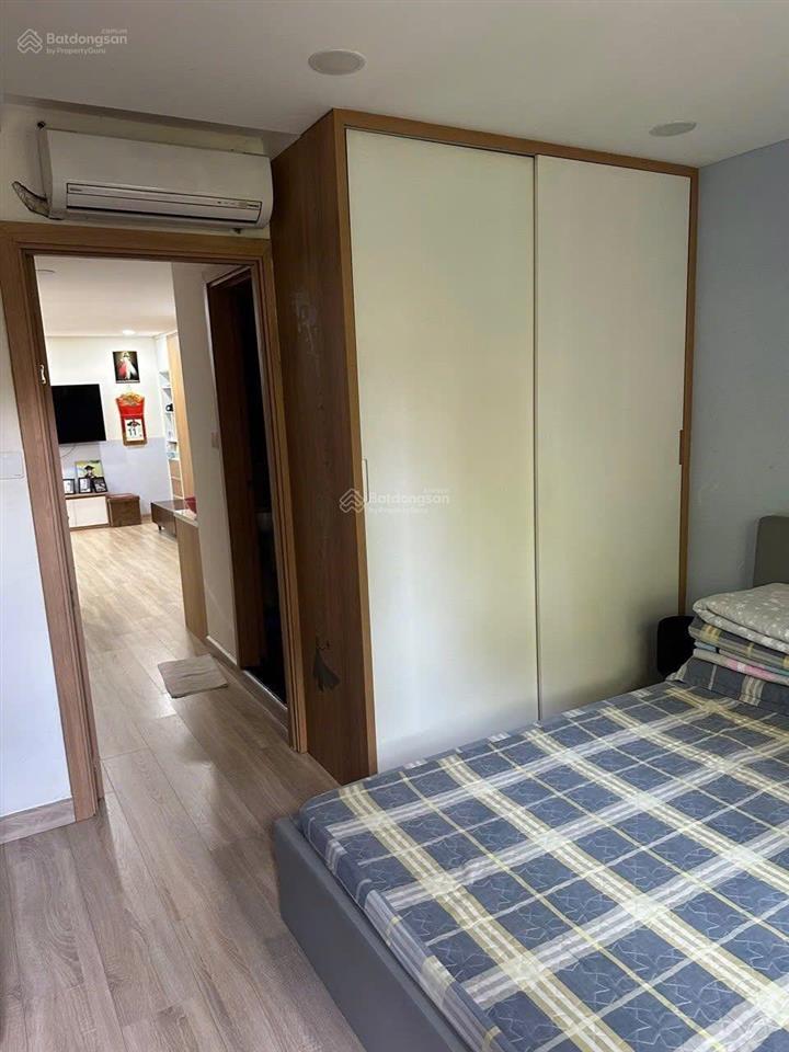 Bán căn hộ bàu cát 2 block thang bộ sổ hồng. dt 47m²2pn.2wc