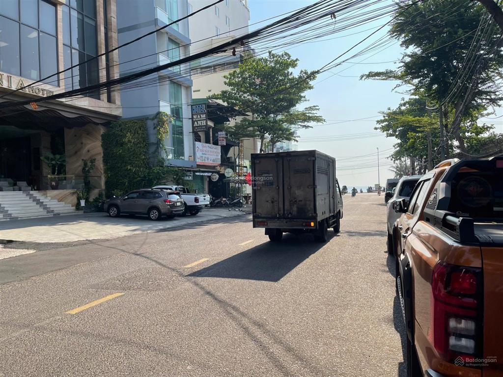 Bán đất nguyễn khánh toàn bắc nha trang 126m2 ngang 6m cách biển 200m giá 125tr/m2