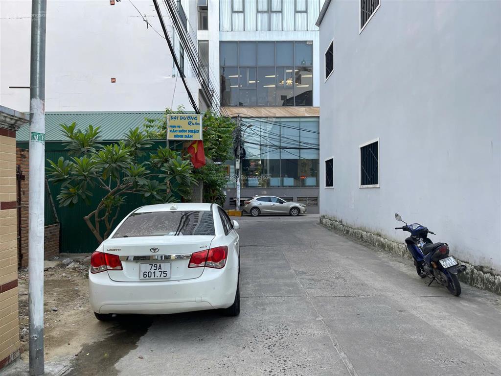 Bán đất nguyễn khánh toàn bắc nha trang 126m2 ngang 6m cách biển 200m giá 125tr/m2