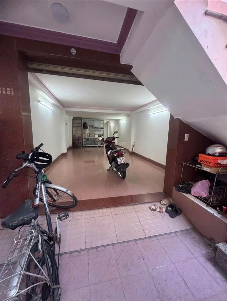Bán nhà 5 tầng gần hòn chồng 60m², 4pn, đường 5m, sổ hồng, khai thác thuê tốt