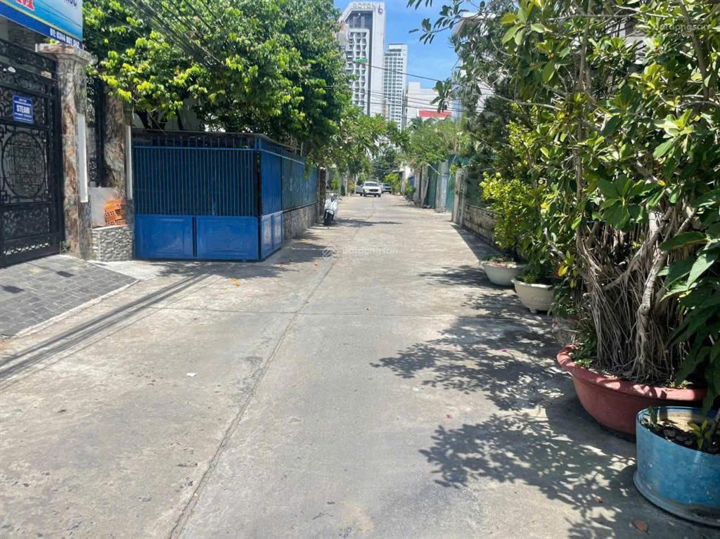 Bán đất 106m² ngang 6,59m nở hậu đường 6,5m gần biển phạm văn đồng, tiện xây mới