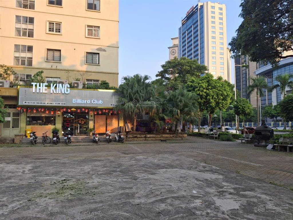 Cho thuê gấp chân khối đế tòa nhà chung cư