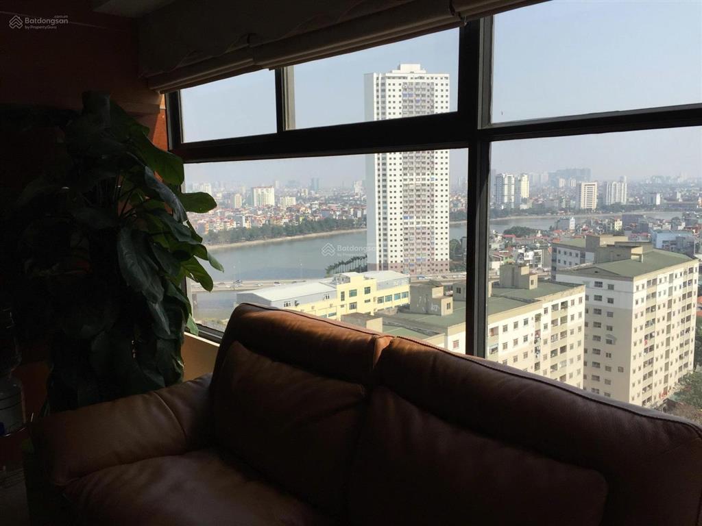 Bán căn hộ cao cấp vp2 linh đàm  căn góc 145m2  view hồ siêu đẹp,  0383 165 ***