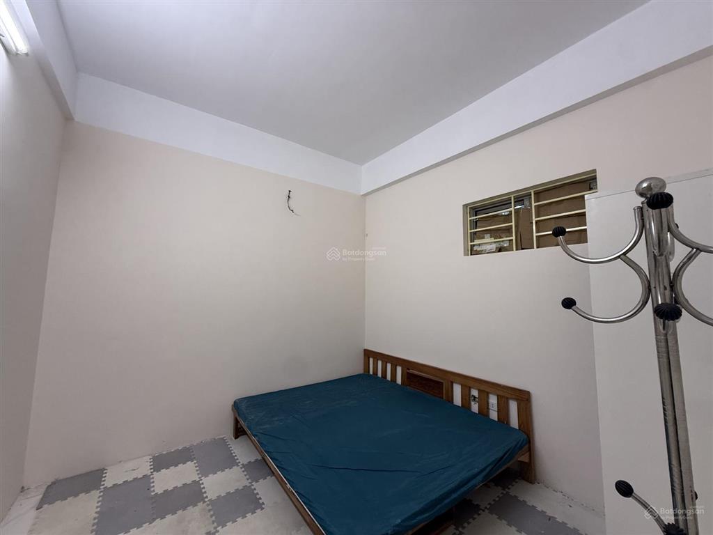 Chính chủ cần cho thuê căn 1 phòng ngủ 5tr/th vào ở luôn,  0383 165 ***