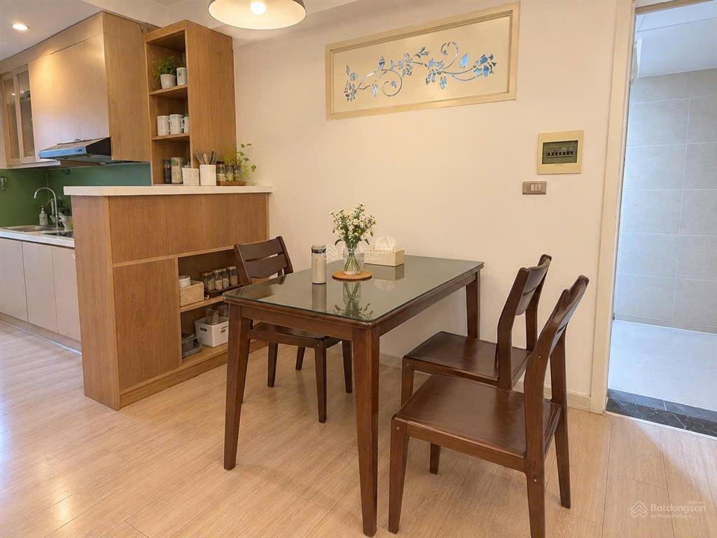 Bán cc vp5 linh đàm, 3,95 tỷ, 60m2, 2pn, 2wc, giá siêu hời!