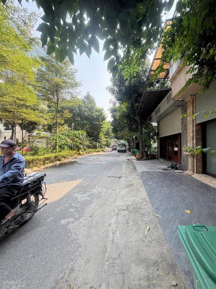 Cho thuê văn phòng tại tây nam linh đàm (nhờ ace mg có khách giới thiệu giúp)