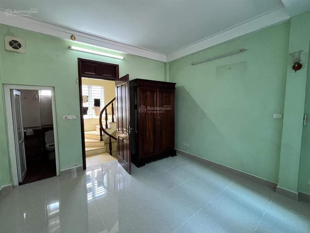 Cho thuê toàn bộ nhà riêng 6 tầng, tại 51 ngõ 40 phố võ thị sáu, phường bạch mai, hà nội