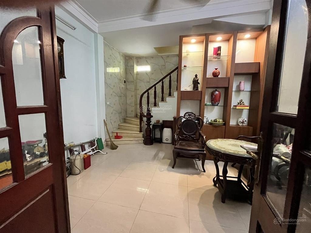 Cho thuê toàn bộ nhà riêng 6 tầng, tại 51 ngõ 40 phố võ thị sáu, phường bạch mai, hà nội