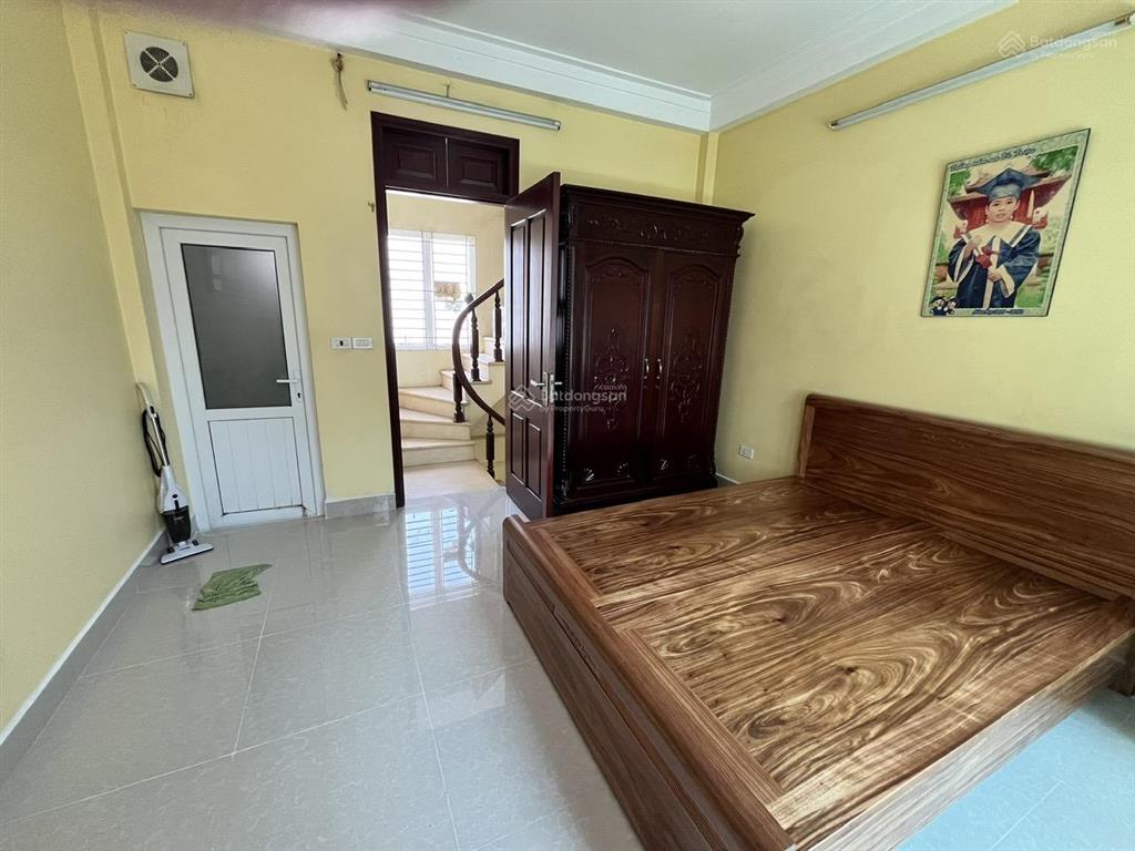 Cho thuê toàn bộ nhà riêng 6 tầng, tại 51 ngõ 40 phố võ thị sáu, phường bạch mai, hà nội