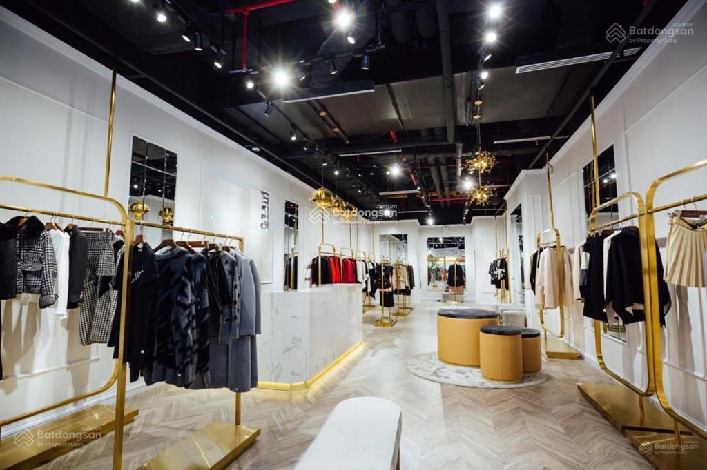 Cho thuê mặt phố tràng thi 115m², mặt tiền 5m, giá chỉ 60 triệu/tháng vị trí đẹp, kinh doanh đỉnh