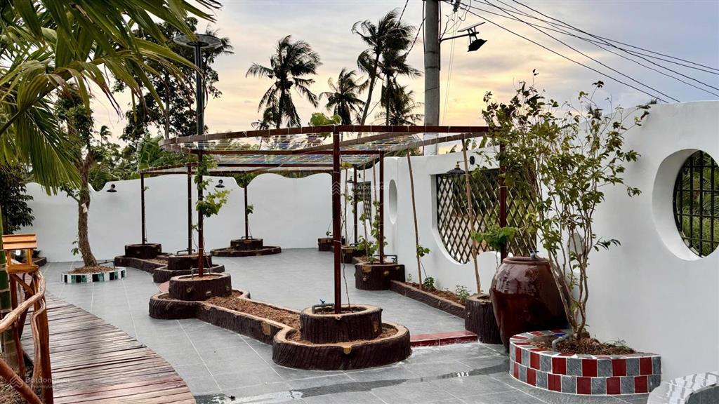 Bán homestay miệt quê phong cách miền tây hiện đại