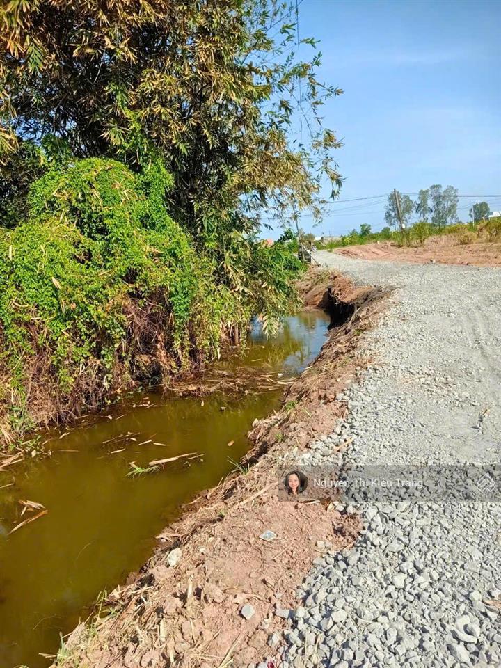 Đất thổ cư view kênh tiền giang giá rẻ 179 triệu sở hữu ngay nền đẹp
