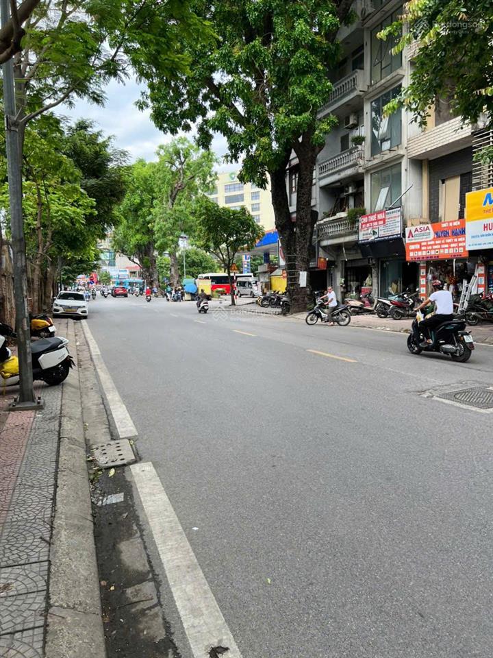 Siêu hiếm! nhà phố kd ngọc lâm 69,5m2, 5 tầng  2 mặt thoáng, view công viên dòng tiền 300tr/năm
