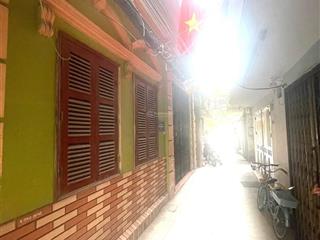 Cần bán nhà phố yẻn lãng ngõ thông phân lô 35m2 x 4 tầng dân xây kinh doanh được giá hơn 10 tỷ